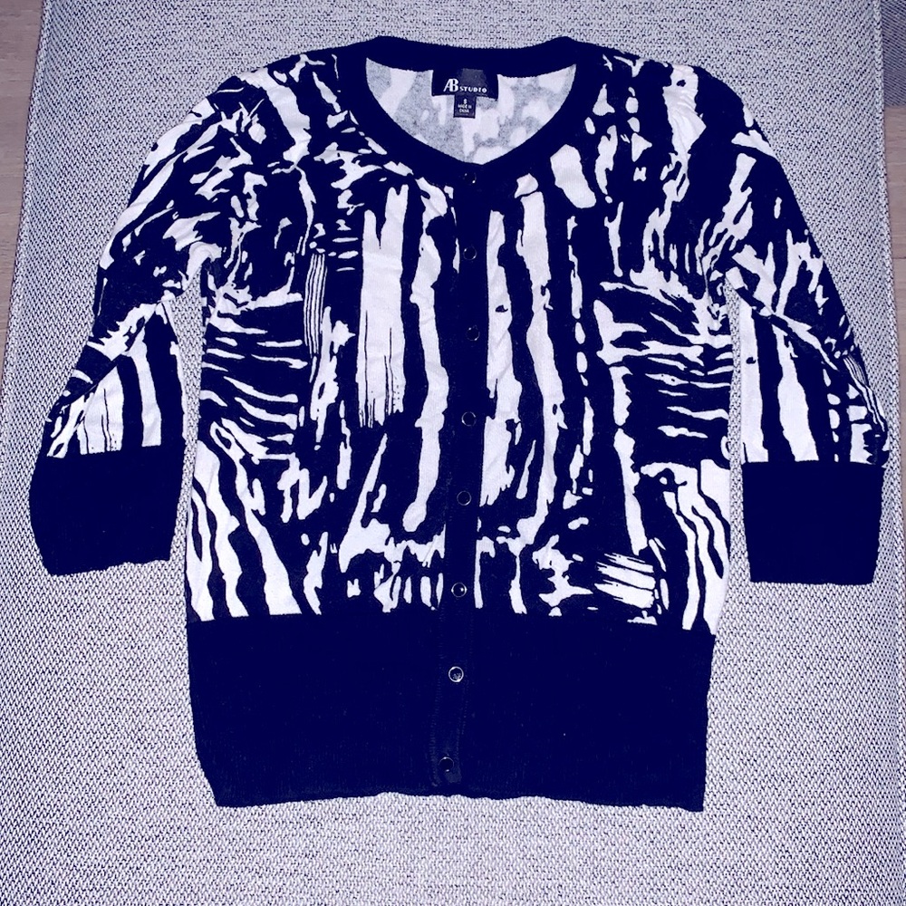 Black & white cardigan